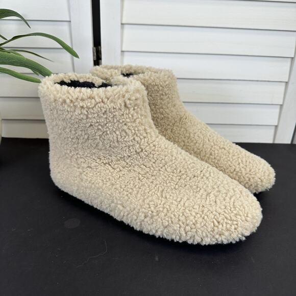 Roam Mini Boosh Boots Fuzzy Nude Faux Shearling Ankle Zip Shoe Boots EU 40 US 10 - Picture 2 of 7